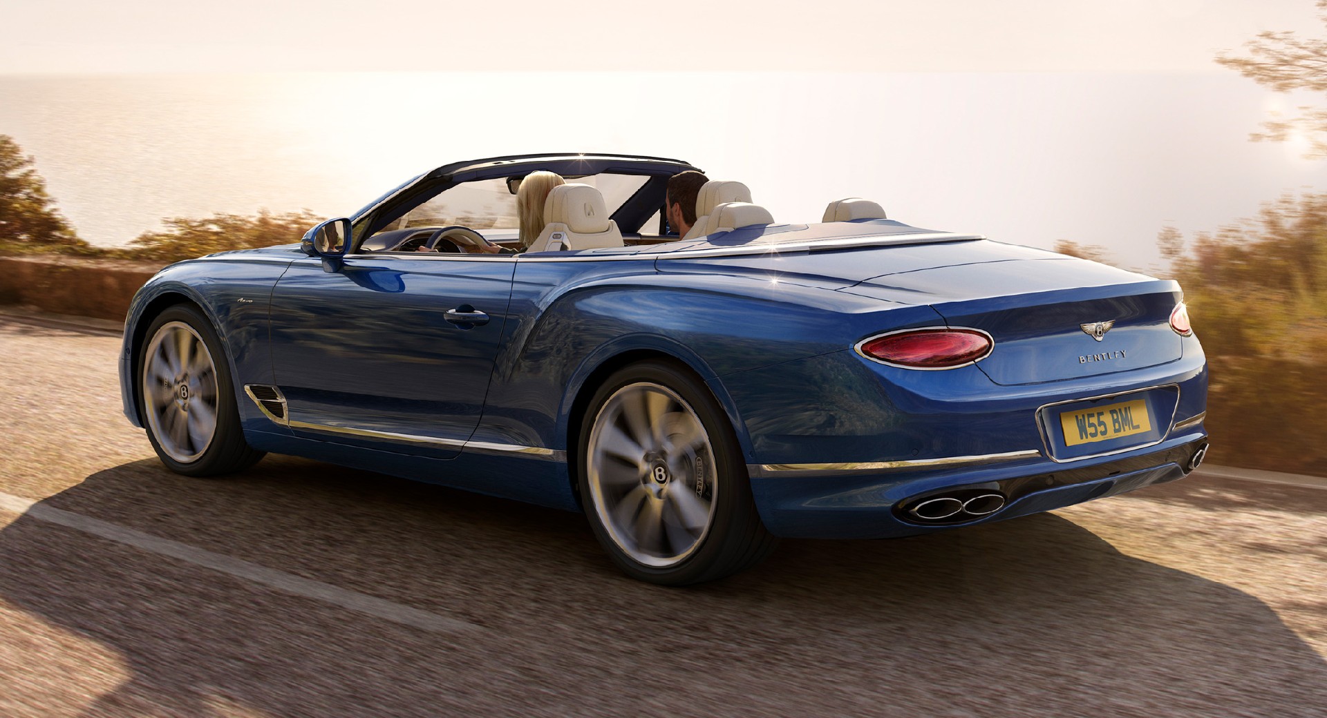 New Bentley Azure Models Want To “Recharge Your Mental Batteries”