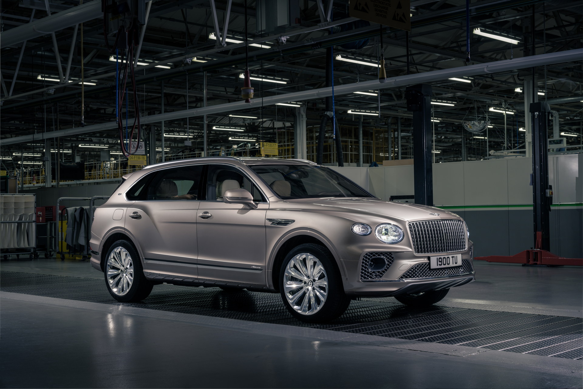 Bentley Starts Production Of The Bentayga EWB, Highlights Its Incredible Attention To Detail