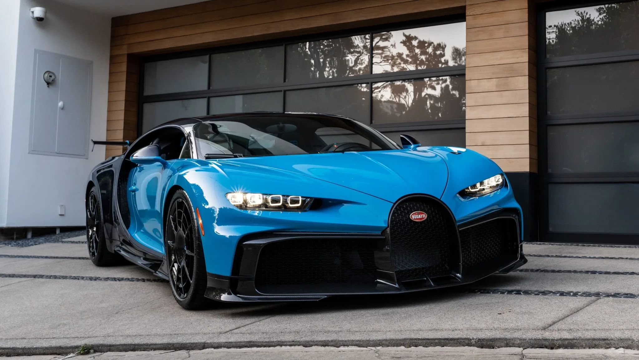 Someone Is Selling A Bugatti Chiron Pur Sport On Bring A Trailer
