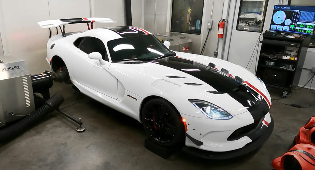  2,500 HP Twin-Turbo Dodge Viper Will Scare The Bejesus Out Of Monsters