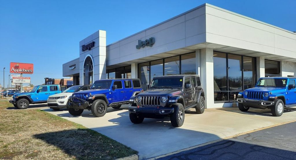  Jeep Is Confident Dedicated Showrooms Will Help It Boost Sales