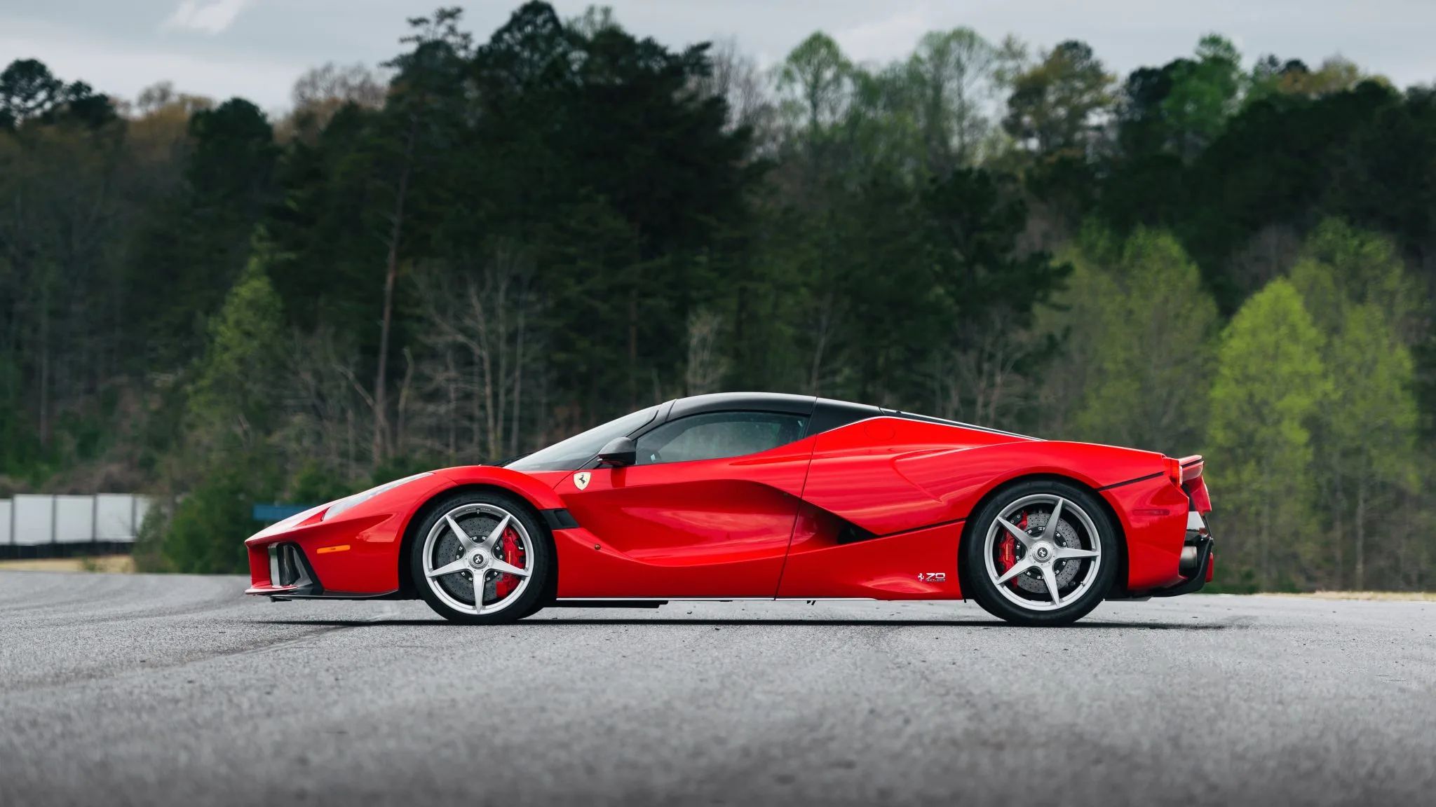 This 161-Mile 2017 LaFerrari Aperta Looks Set To Sell For Over $5 Million