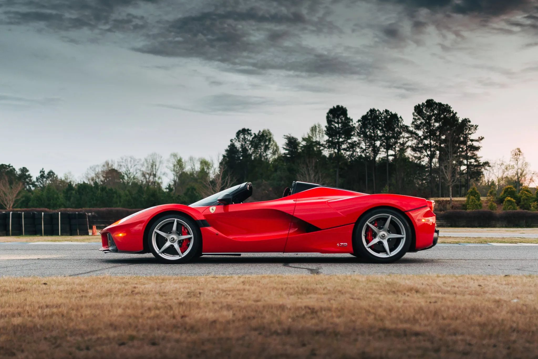 This 161-Mile 2017 LaFerrari Aperta Looks Set To Sell For Over $5 Million