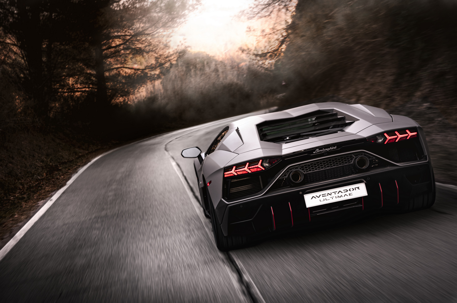 Lamborghini’s Last Unassisted V12, The Aventador Ultimae Is Set Free With Photos In The Wild