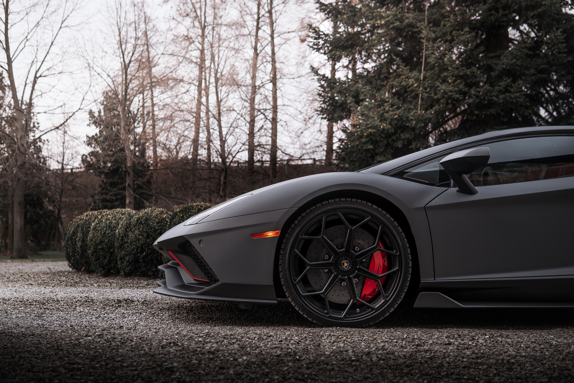 Lamborghini’s Last Unassisted V12, The Aventador Ultimae Is Set Free With Photos In The Wild