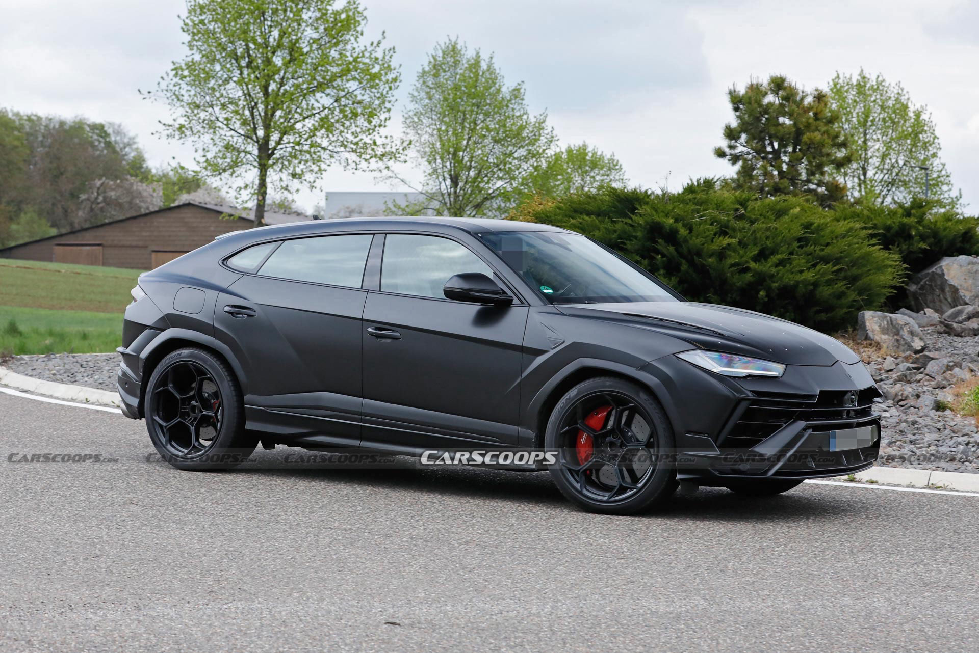 Hotter Lamborghini Urus Wants To Crash Ferrari Purosangue’s Party