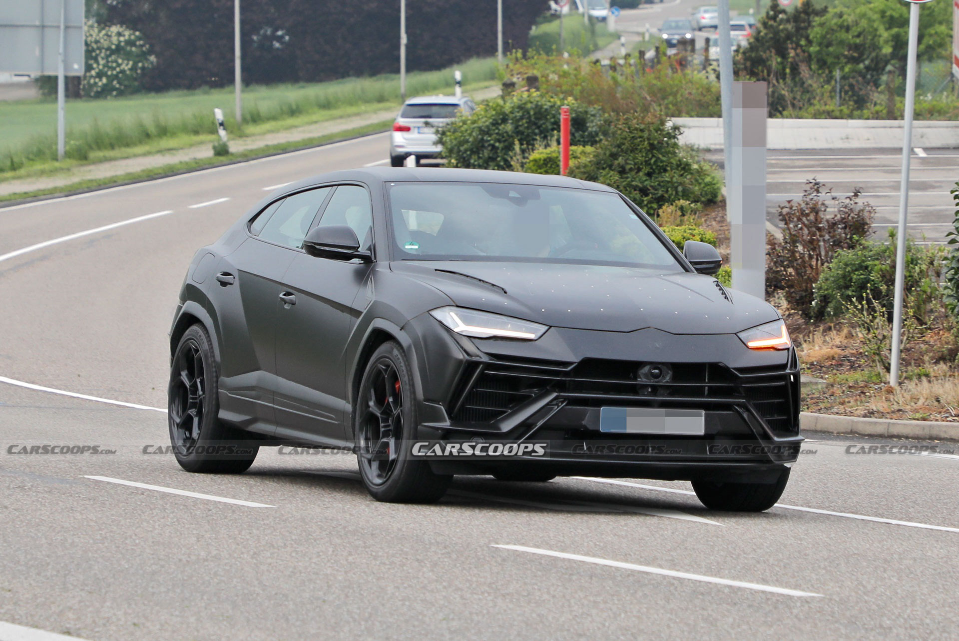 Hotter Lamborghini Urus Wants To Crash Ferrari Purosangue’s Party