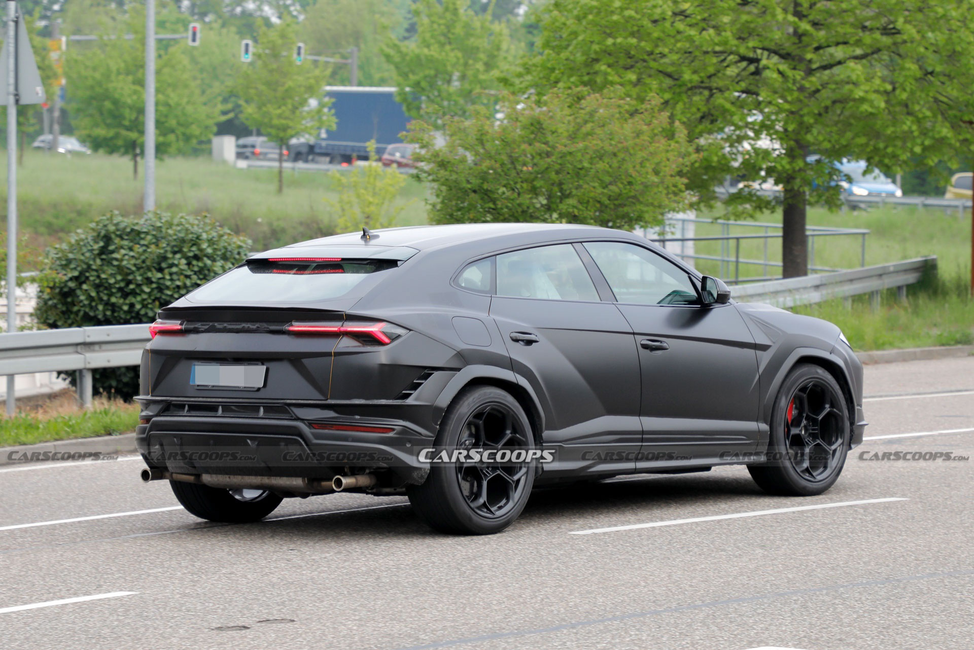 Hotter Lamborghini Urus Wants To Crash Ferrari Purosangue’s Party