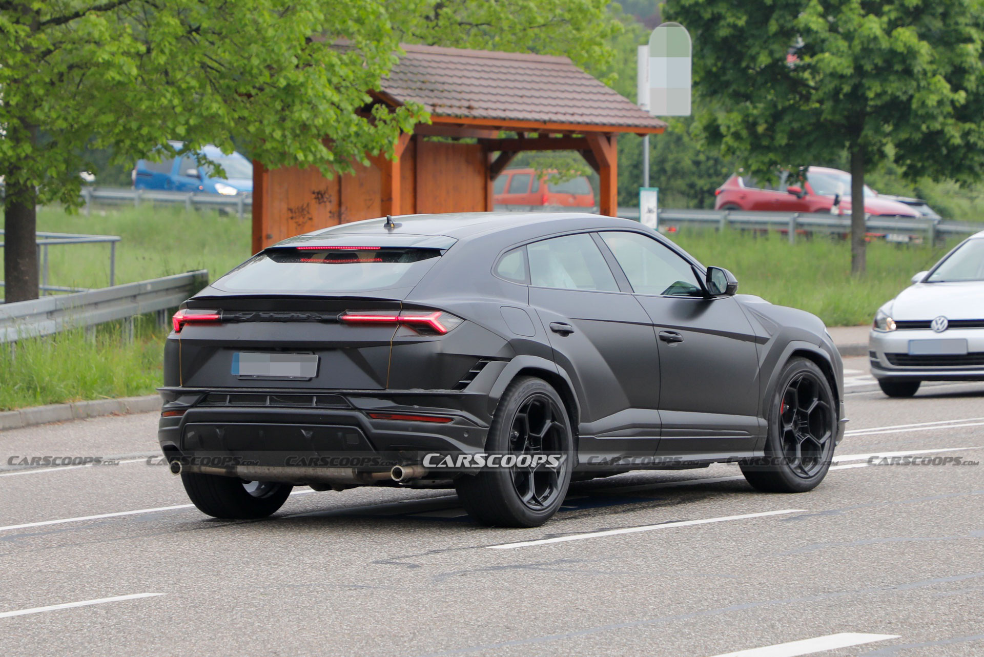 Hotter Lamborghini Urus Wants To Crash Ferrari Purosangue’s Party