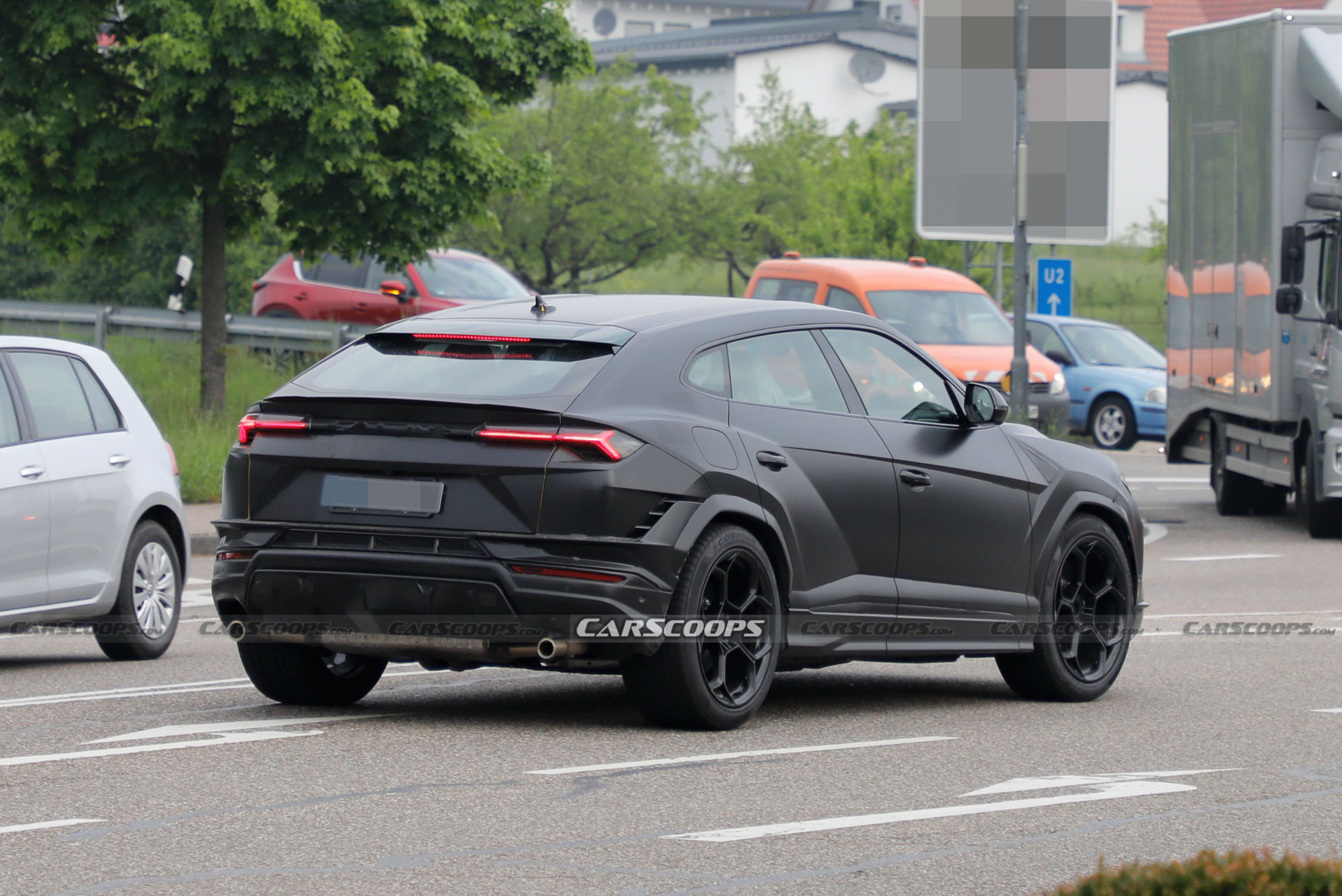 Hotter Lamborghini Urus Wants To Crash Ferrari Purosangue’s Party