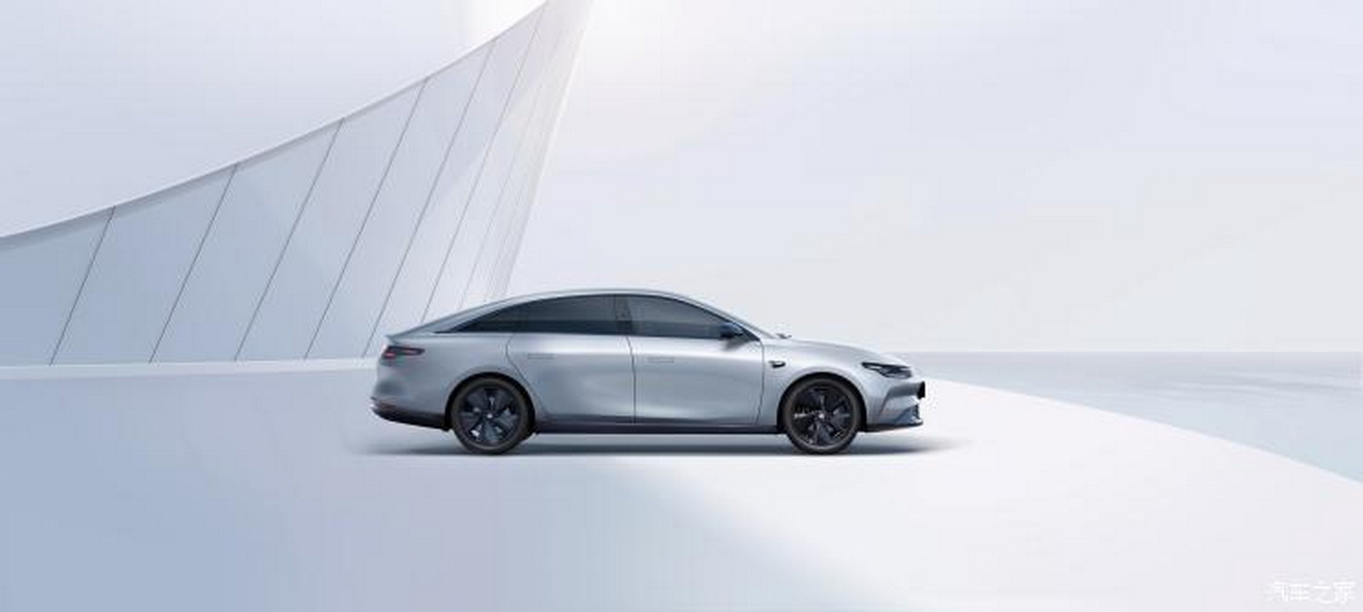 The Leapmotor C01 Is A Chinese EV With 542 HP And A $26,770 Pricetag