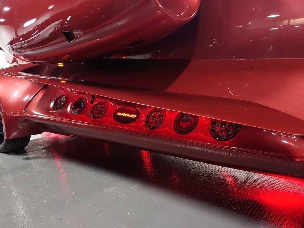 A Mitsubishi Car Dealer In Chicago Is Selling A $3.79M Limo Jet