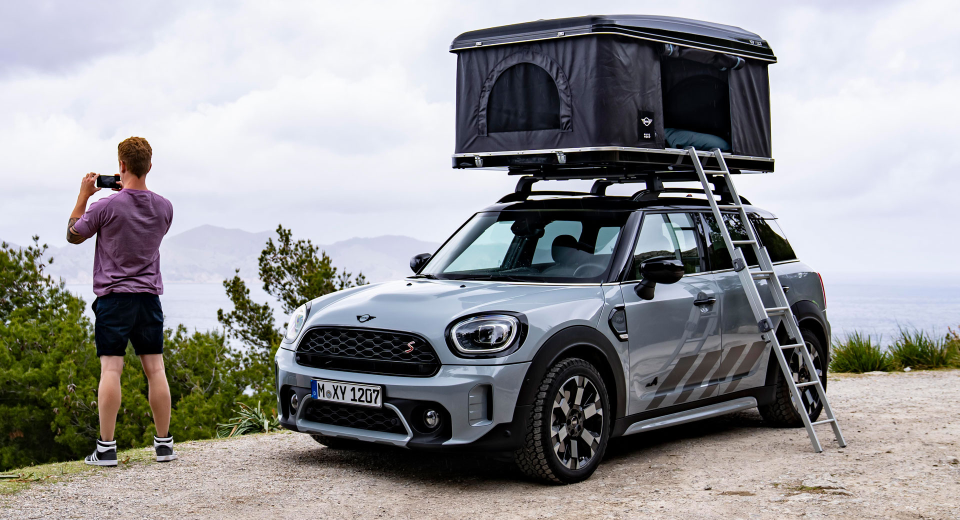 https://www.carscoops.com/wp-content/uploads/2022/05/MINI-Countryman-Individual-Accessories-155.jpg