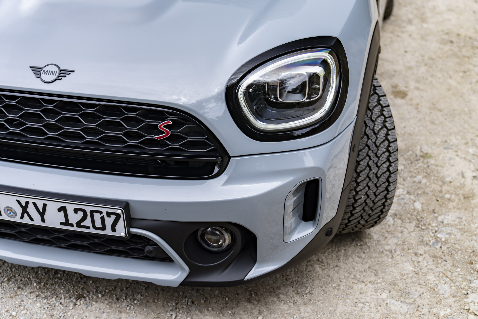MINI Launches New Accessories For The Cooper S Countryman ALL4