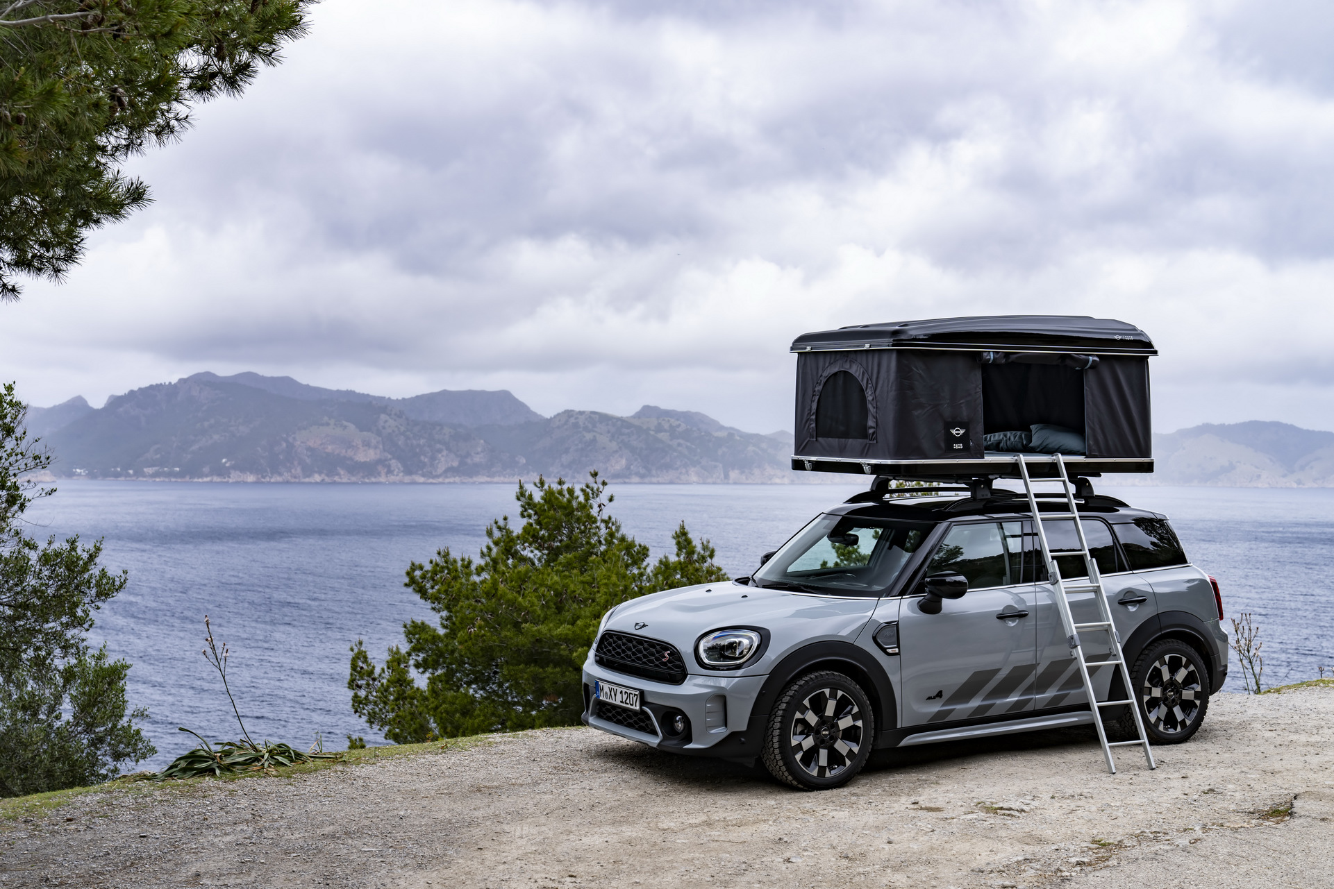 MINI Launches New Accessories For The Cooper S Countryman ALL4