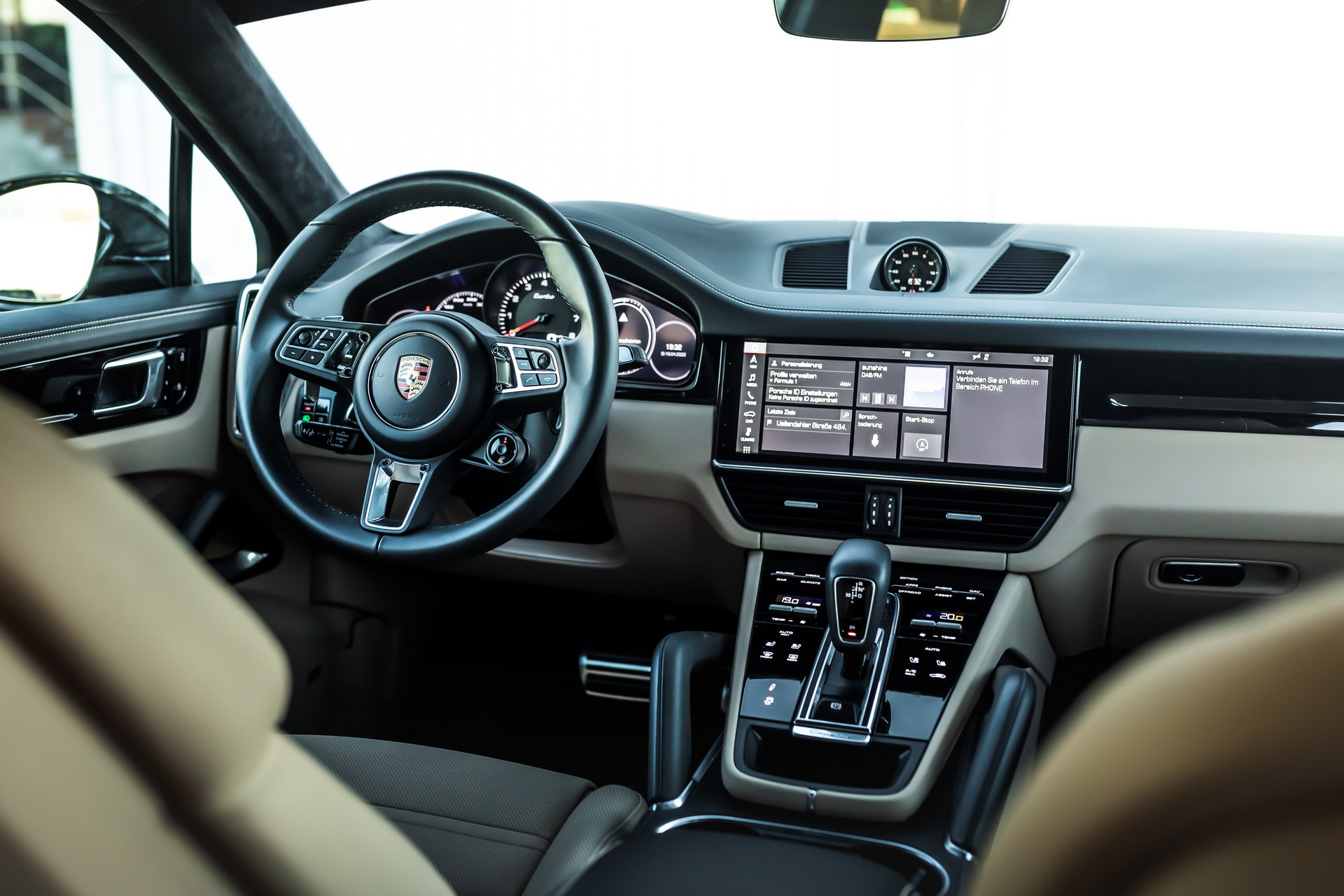 Manhart’s 796-HP Porsche Cayenne Turbo Coupe Will Put Your Pants On Fire