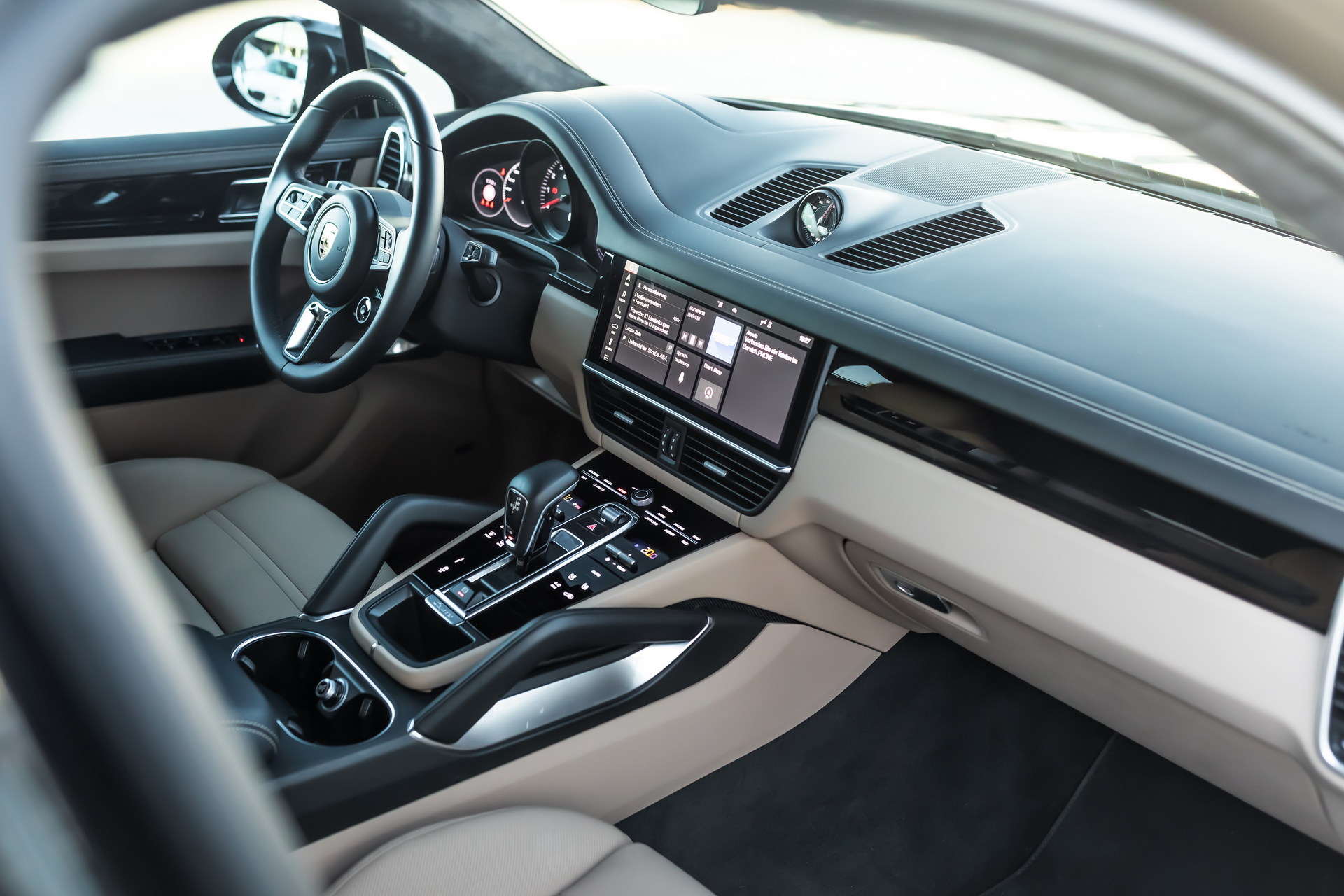 Manhart’s 796-HP Porsche Cayenne Turbo Coupe Will Put Your Pants On Fire