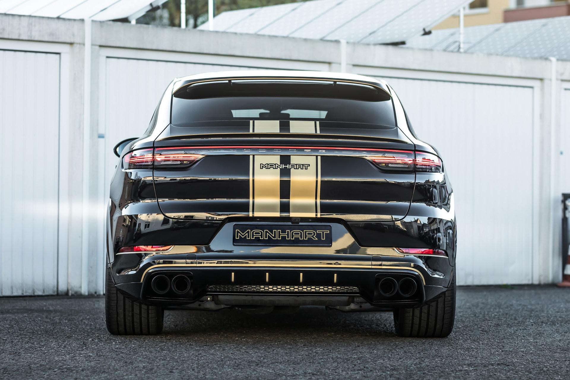 Manhart’s 796-HP Porsche Cayenne Turbo Coupe Will Put Your Pants On Fire