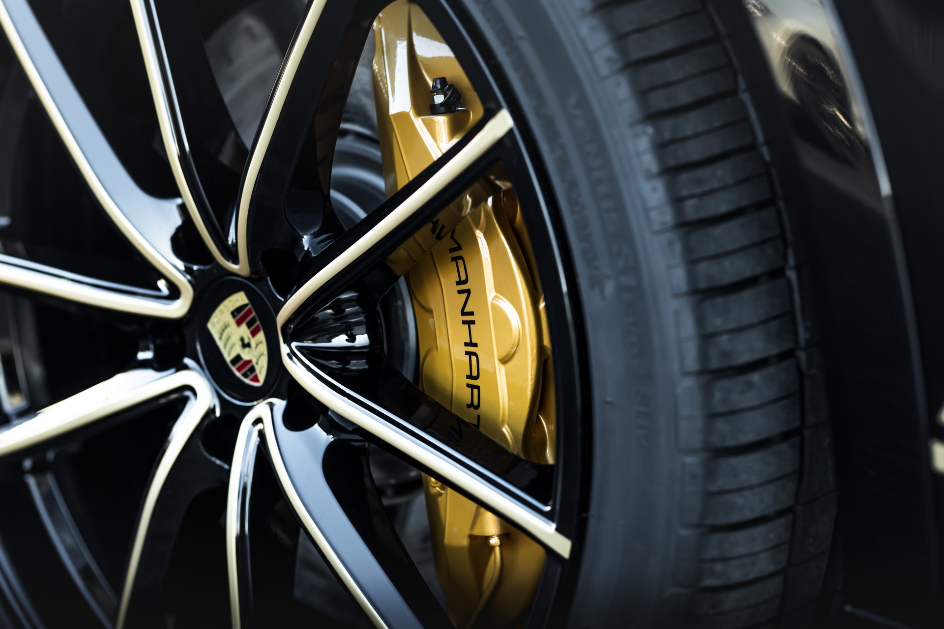 Manhart’s 796-HP Porsche Cayenne Turbo Coupe Will Put Your Pants On Fire