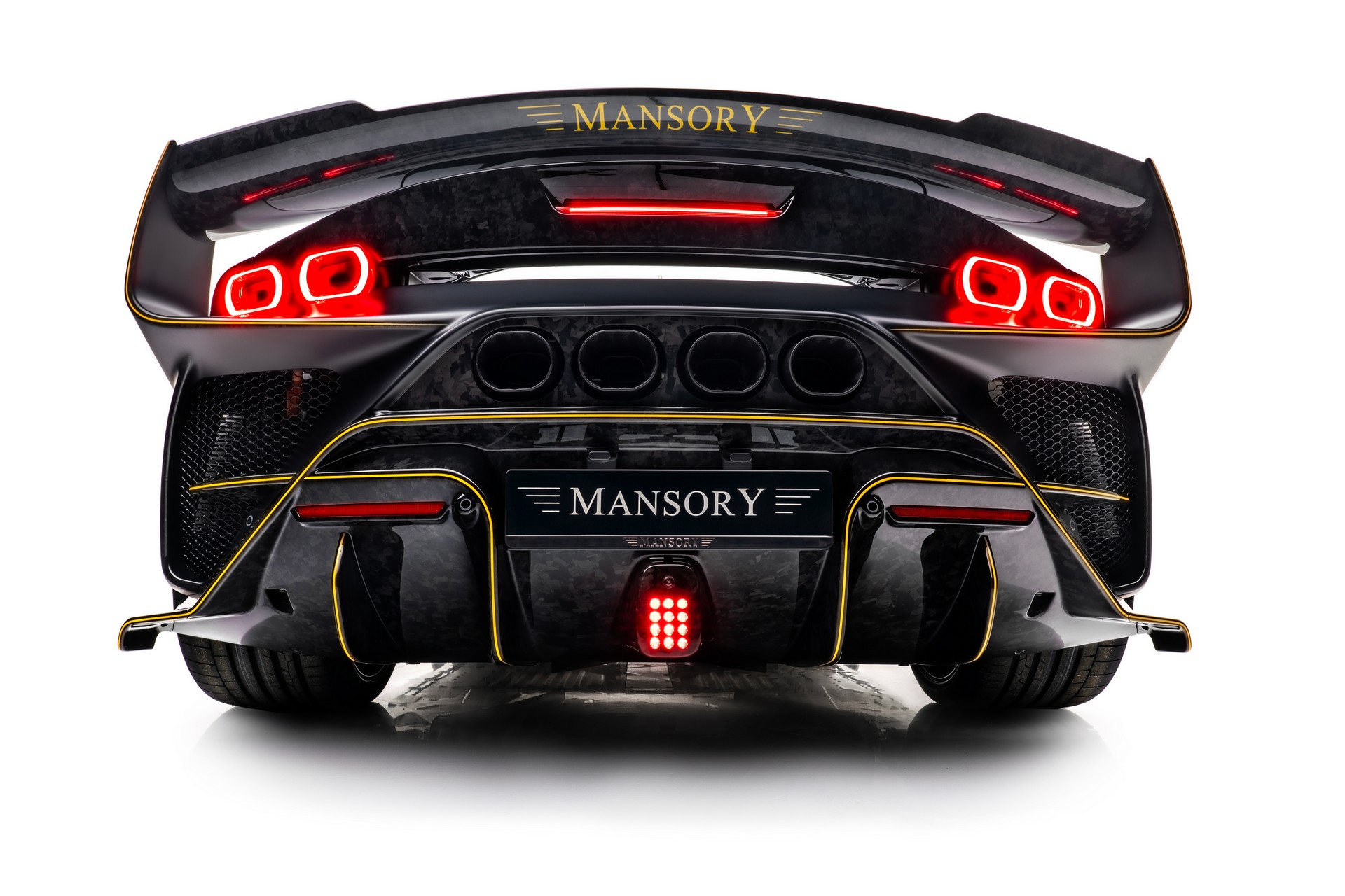 Mansory’s Ferrari SF90 Stradale Has 1,100 HP And ‘XX’ Inspired Looks