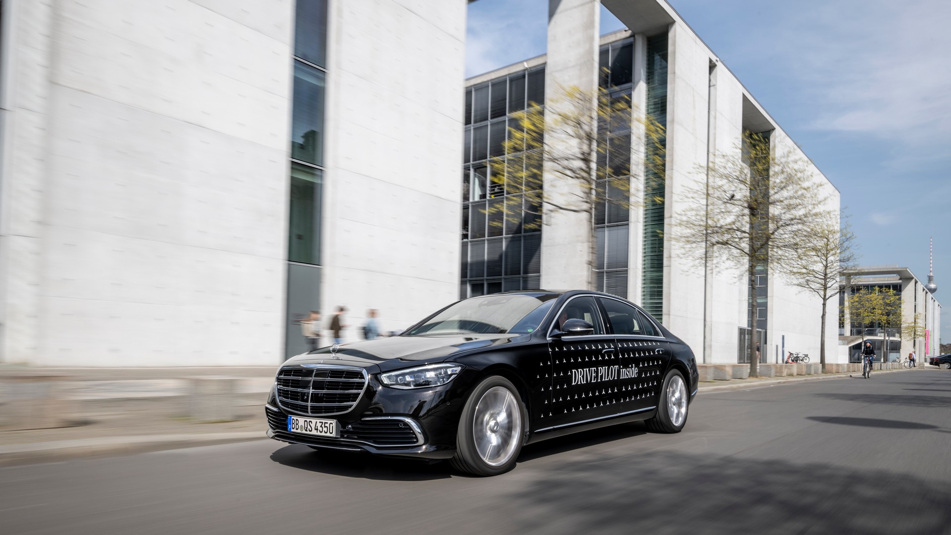 Mercedes EQS And S-Class Gain Level 3 Self-Driving Tech For A Little Over $5,000 In Germany