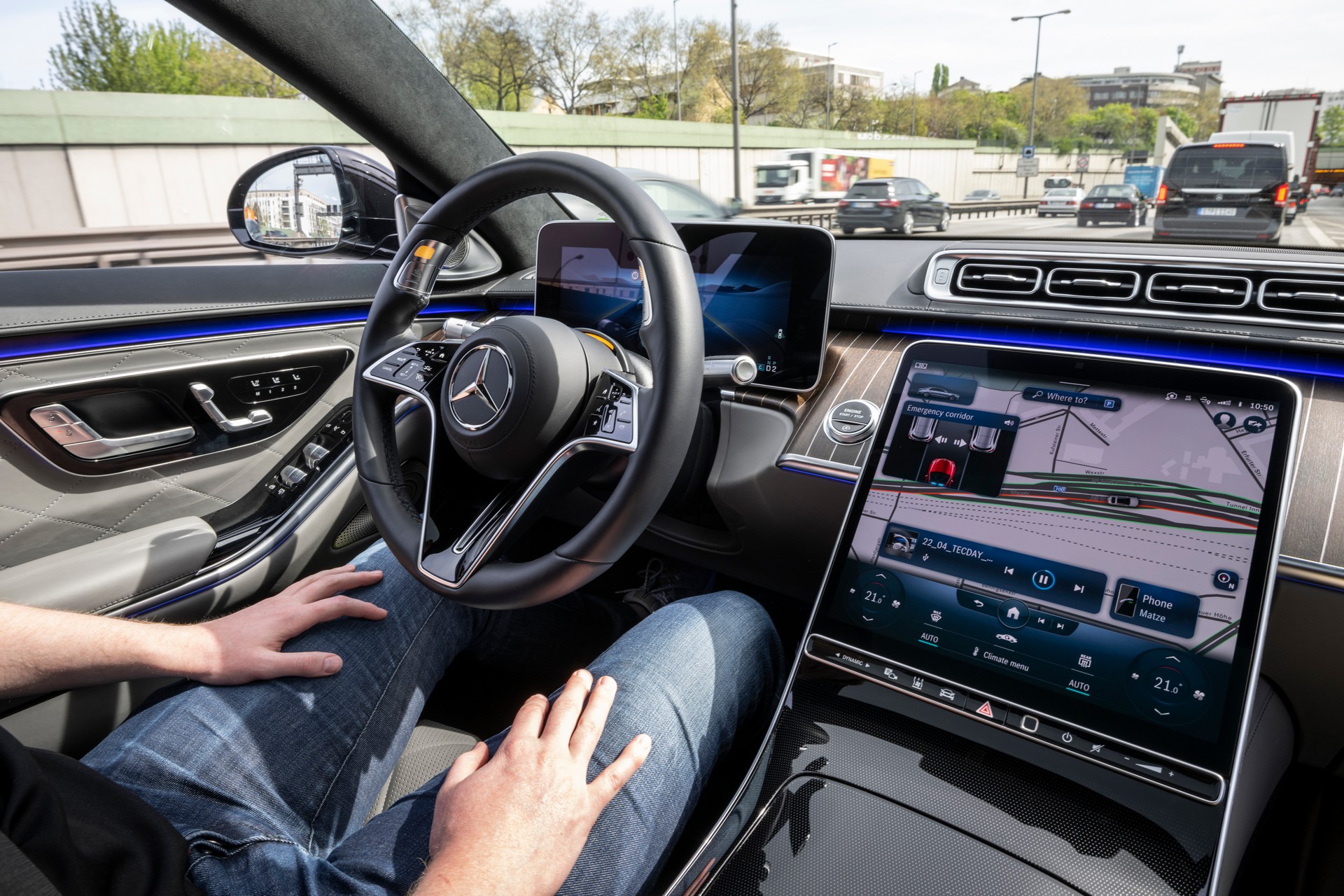 Mercedes EQS And S-Class Gain Level 3 Self-Driving Tech For A Little Over $5,000 In Germany