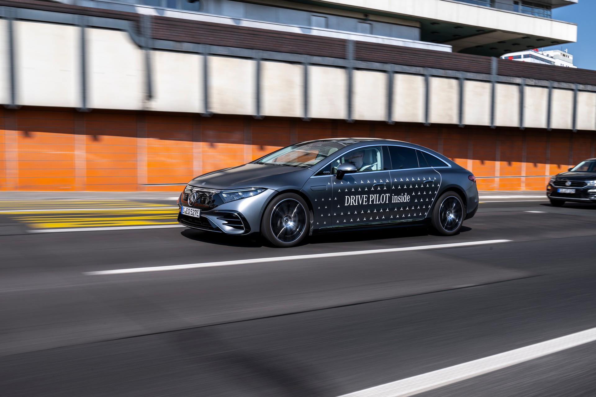 Mercedes EQS And S-Class Gain Level 3 Self-Driving Tech For A Little Over $5,000 In Germany