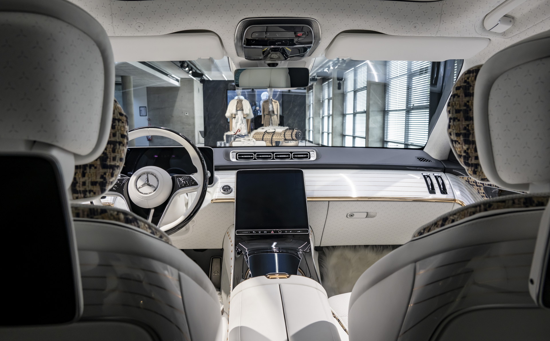 Mercedes-Maybach Haute Voiture Concept Previews The Poshest S-Class You Can Buy Next Year