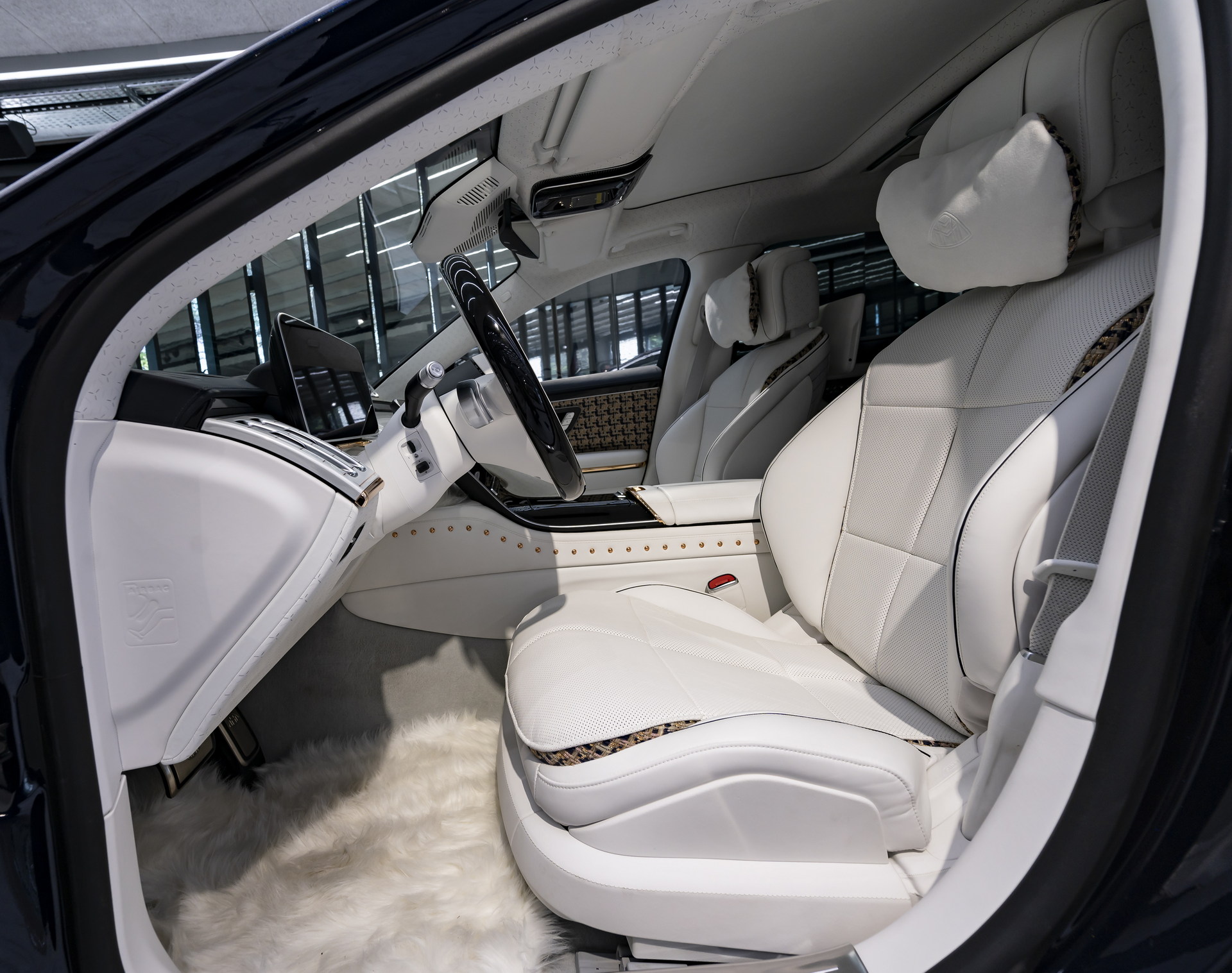 Mercedes-Maybach Haute Voiture Concept Previews The Poshest S-Class You Can Buy Next Year