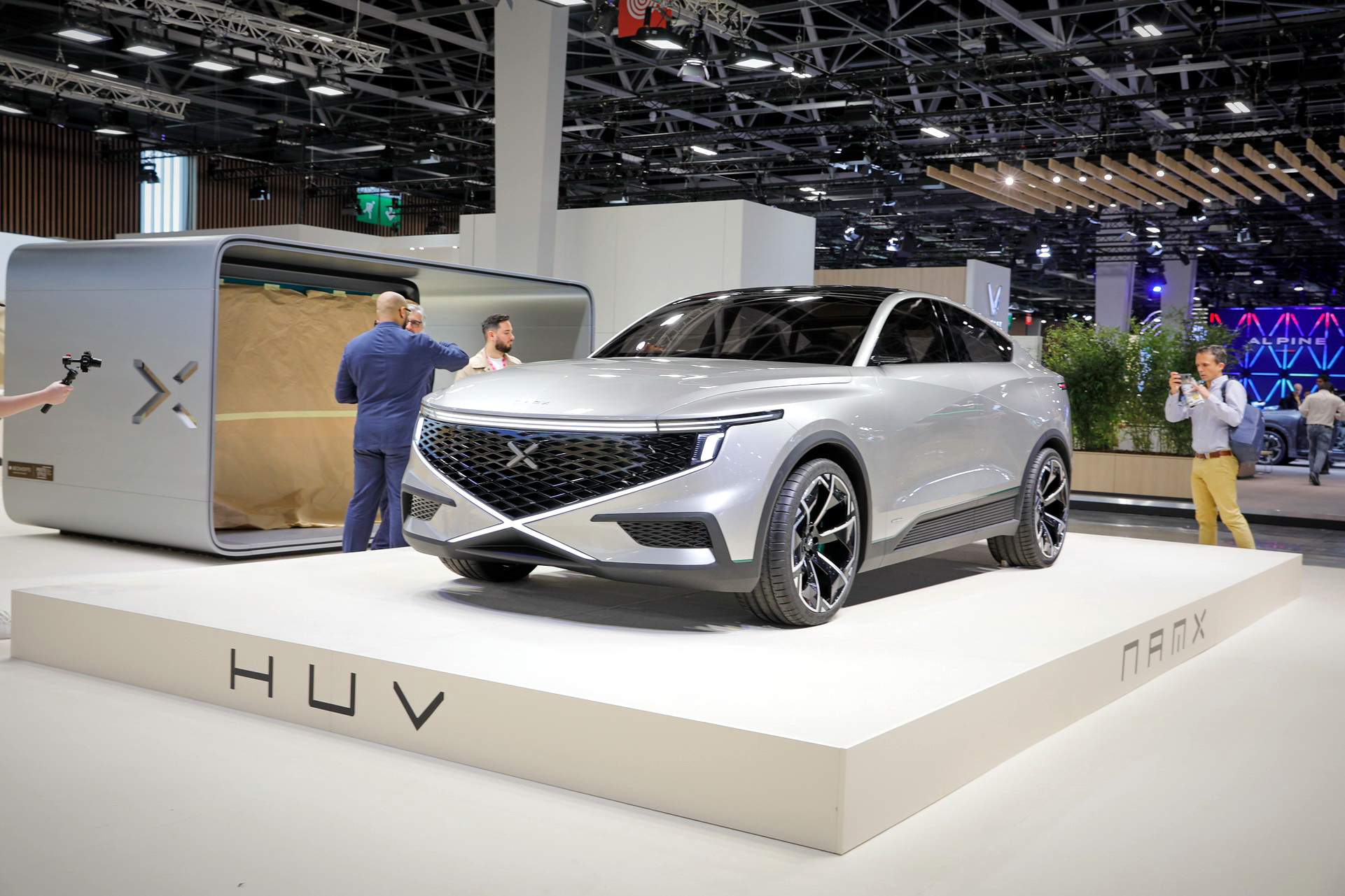 NAMX HUV Is A Pininfarina-Designed SUV With Swappable Hydrogen Bottles Heading To Production