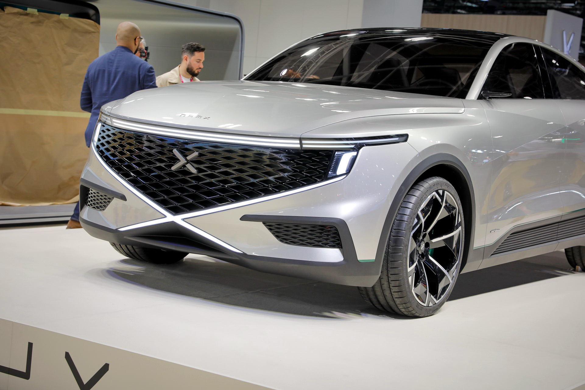 NAMX HUV Is A Pininfarina-Designed SUV With Swappable Hydrogen Bottles Heading To Production