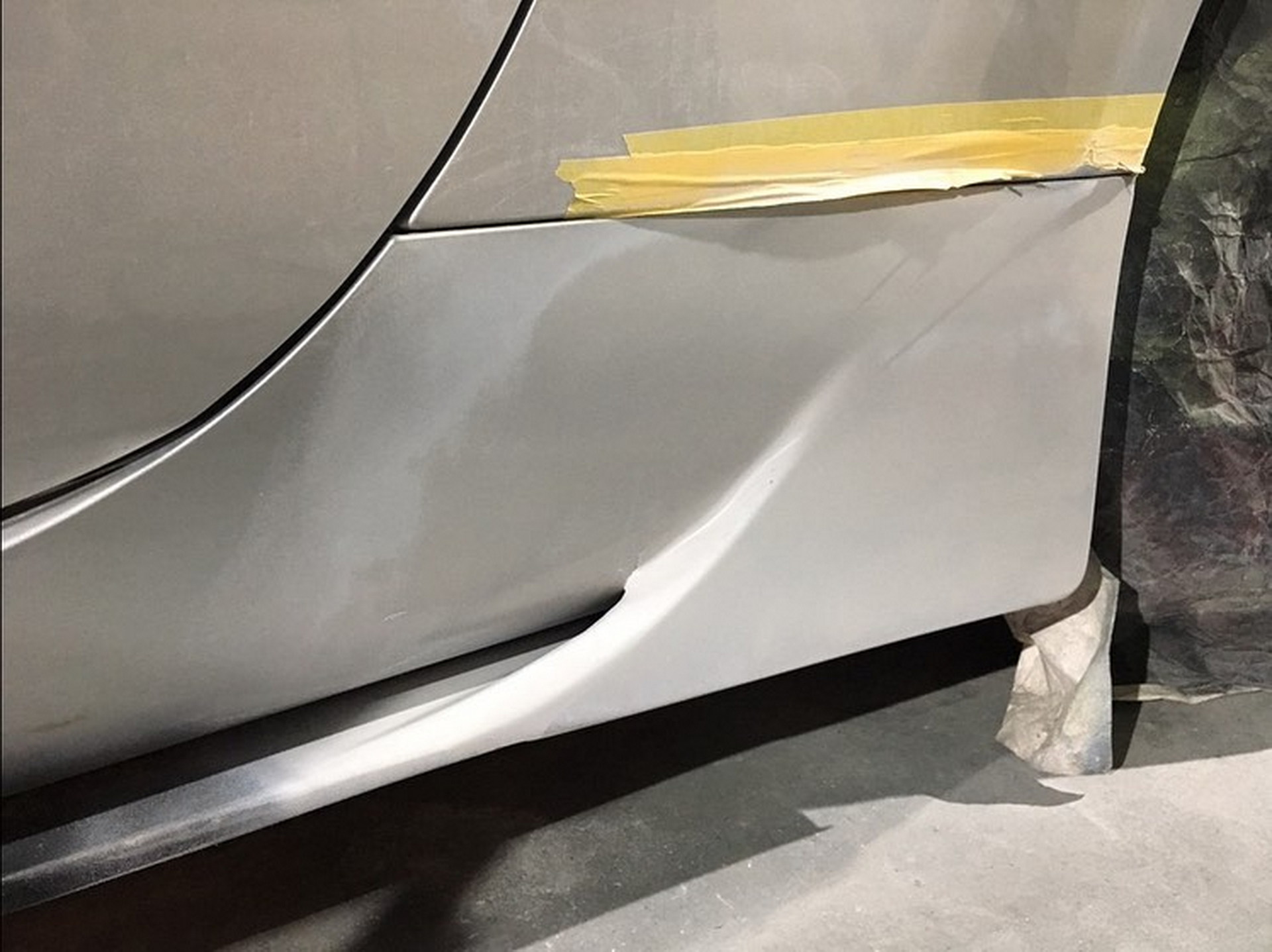 Nissan 350Z Tries Valiantly To Impersonate The New Z