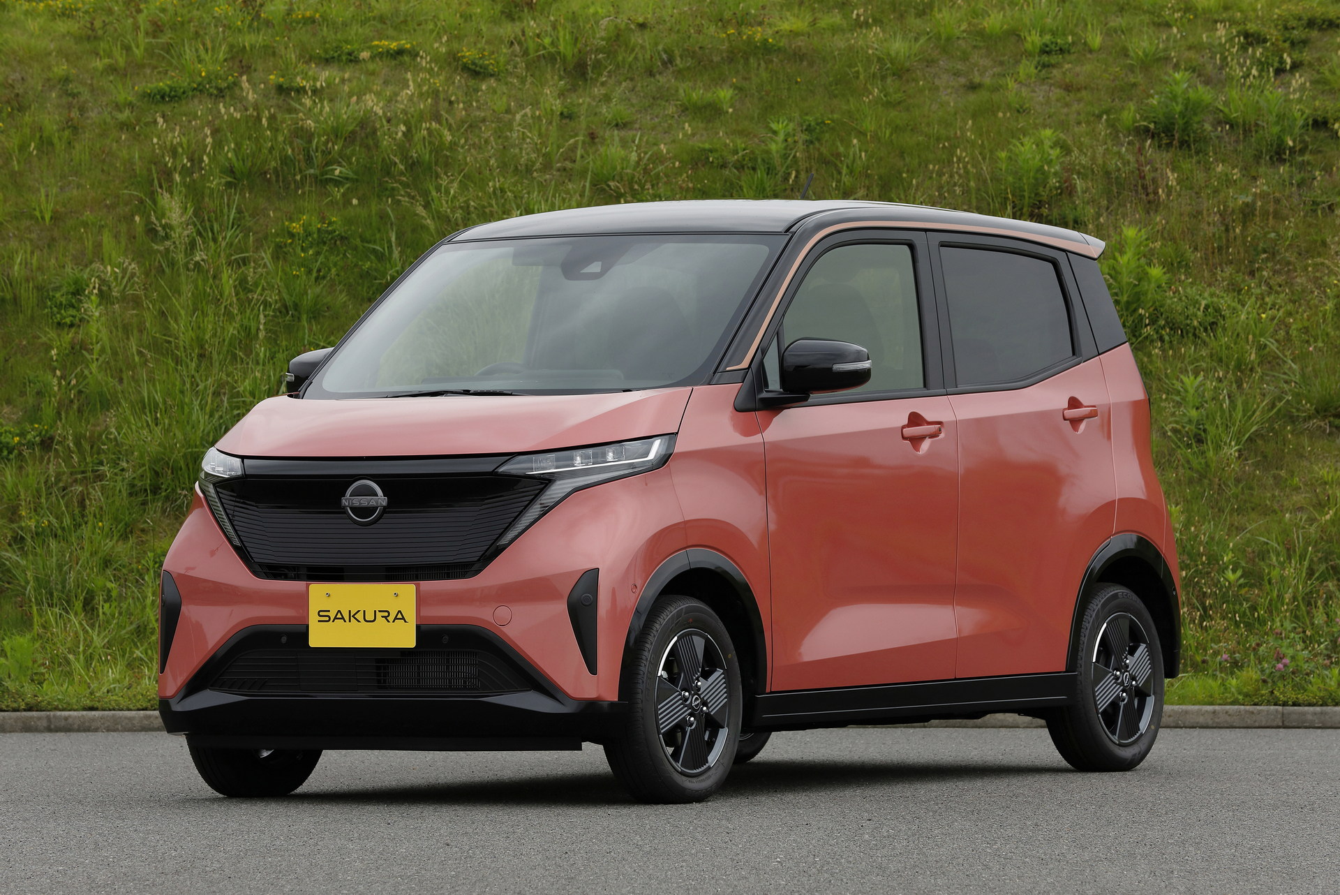 Nissan Sakura EV Is An Affordable Electric Kei Car For Japan