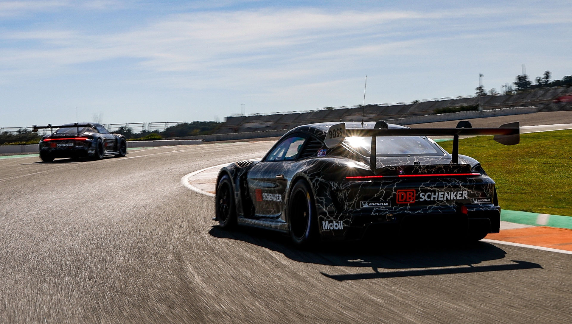 1,073hp Electric 2022 Porsche 718 Cayman GT4 ePerformance Brings Mission R A Step Closer To Reality