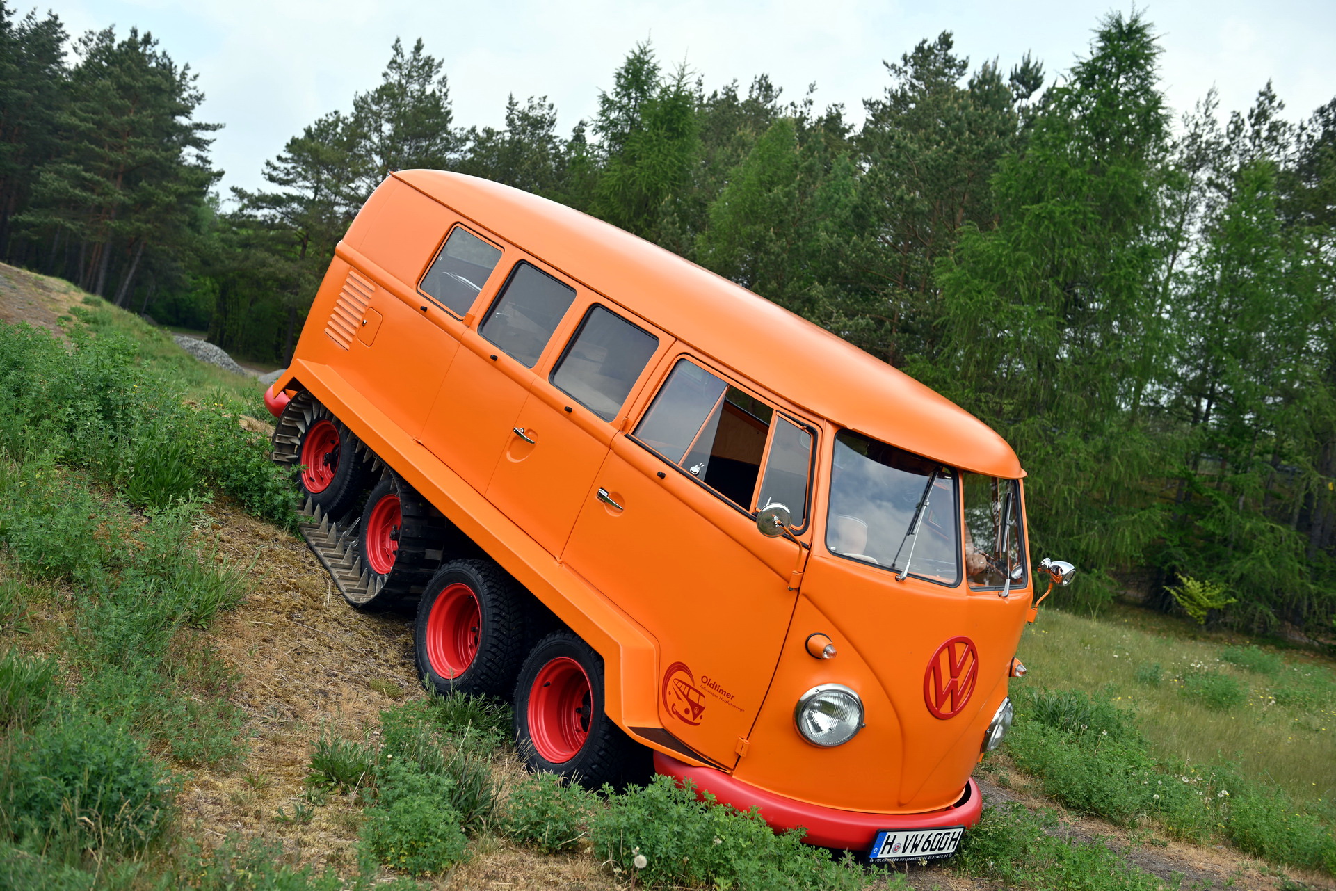VW Restores The “Half-Track Fox”, A Four-Axle T1 Microbus With Tank Tracks