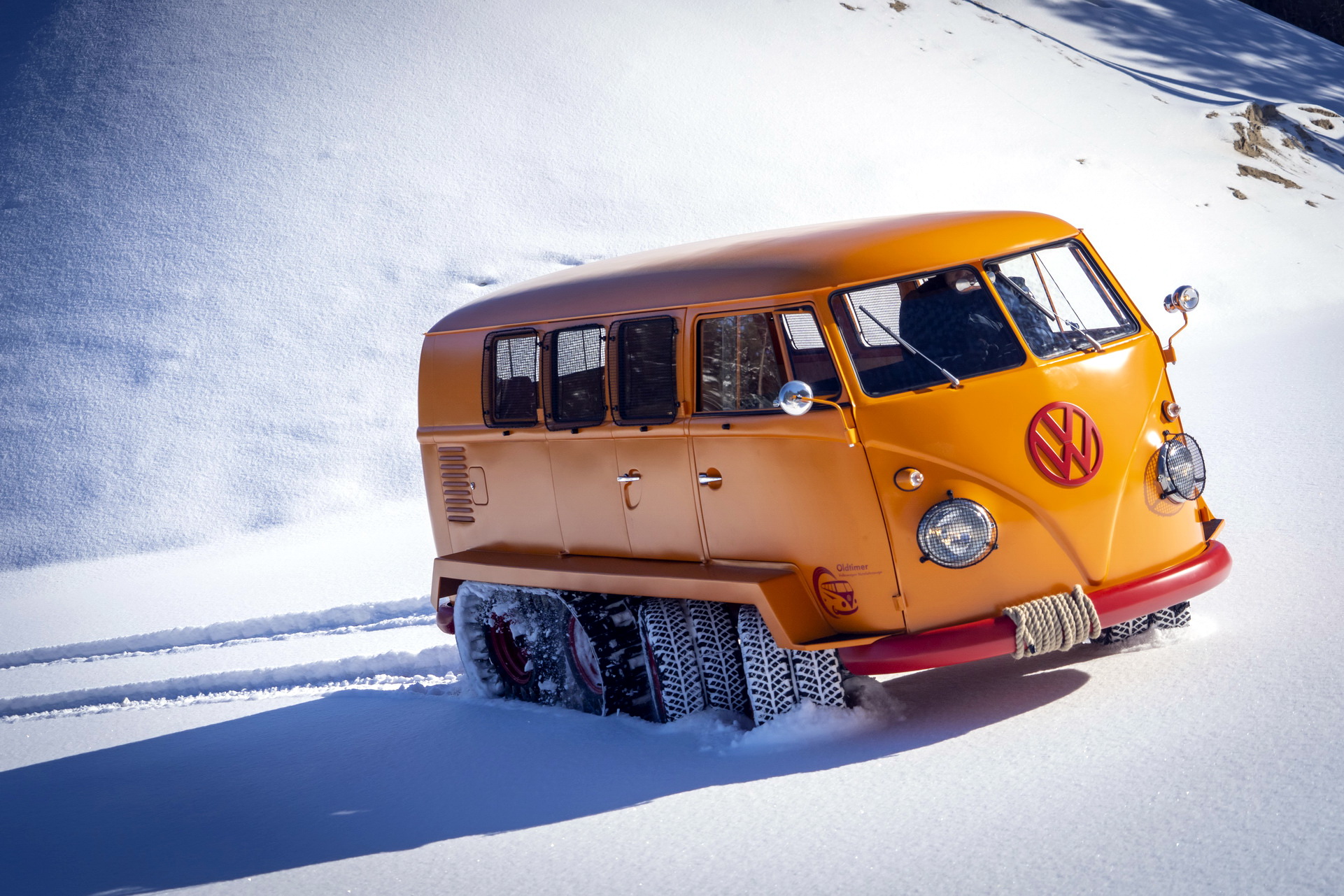 VW Restores The “Half-Track Fox”, A Four-Axle T1 Microbus With Tank Tracks
