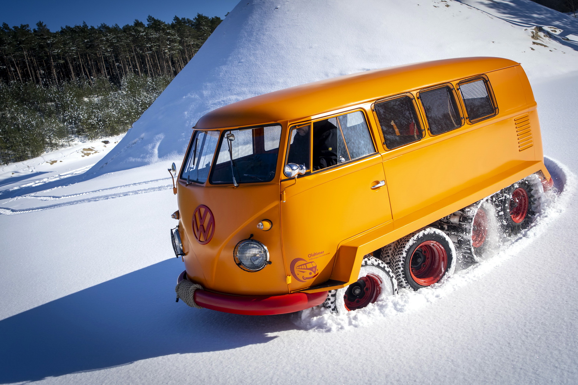 VW Restores The “Half-Track Fox”, A Four-Axle T1 Microbus With Tank Tracks