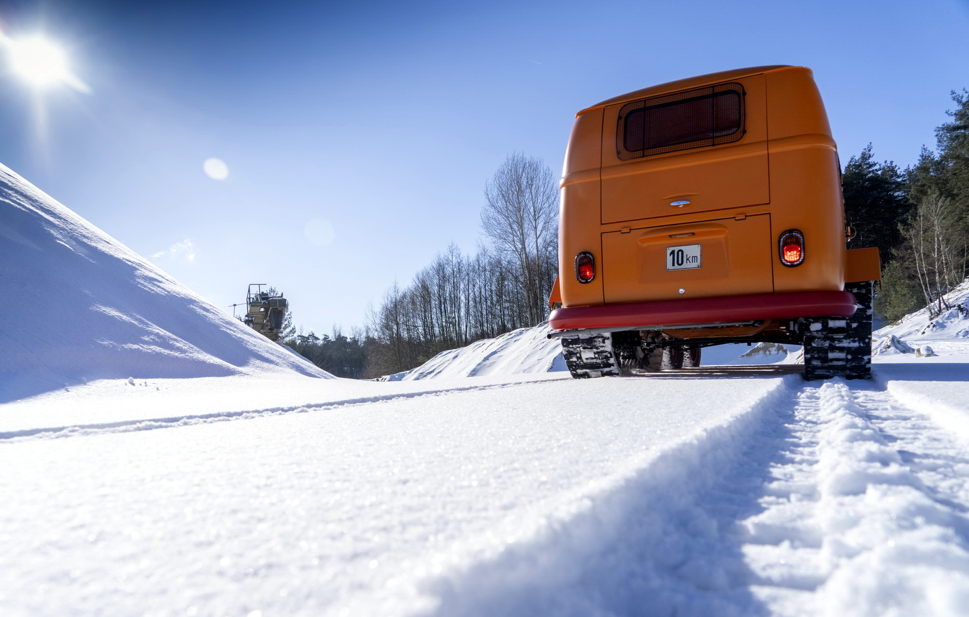 VW Restores The “Half-Track Fox”, A Four-Axle T1 Microbus With Tank Tracks