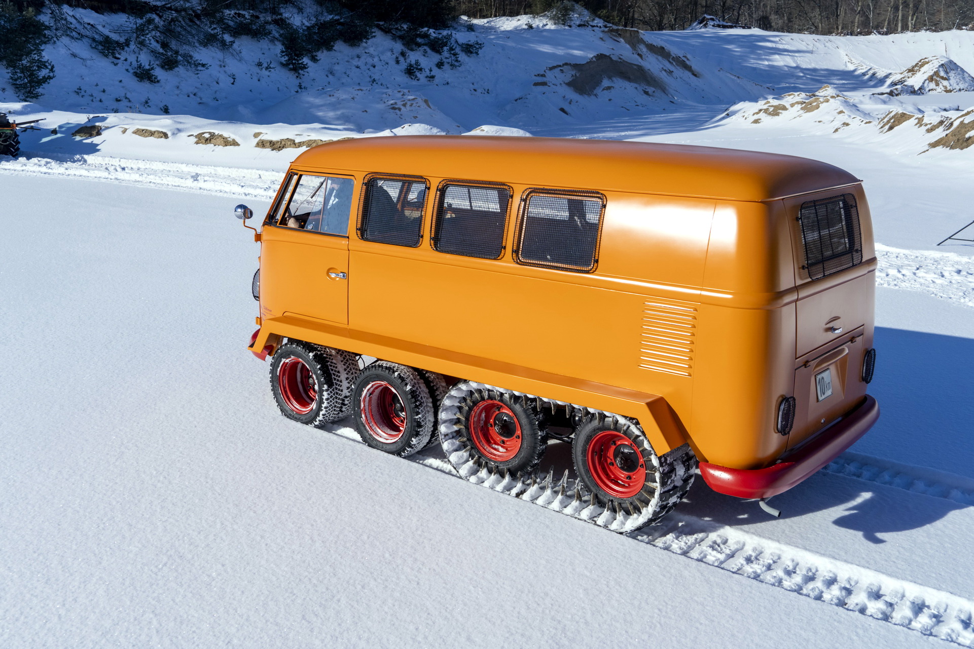 VW Restores The “Half-Track Fox”, A Four-Axle T1 Microbus With Tank Tracks