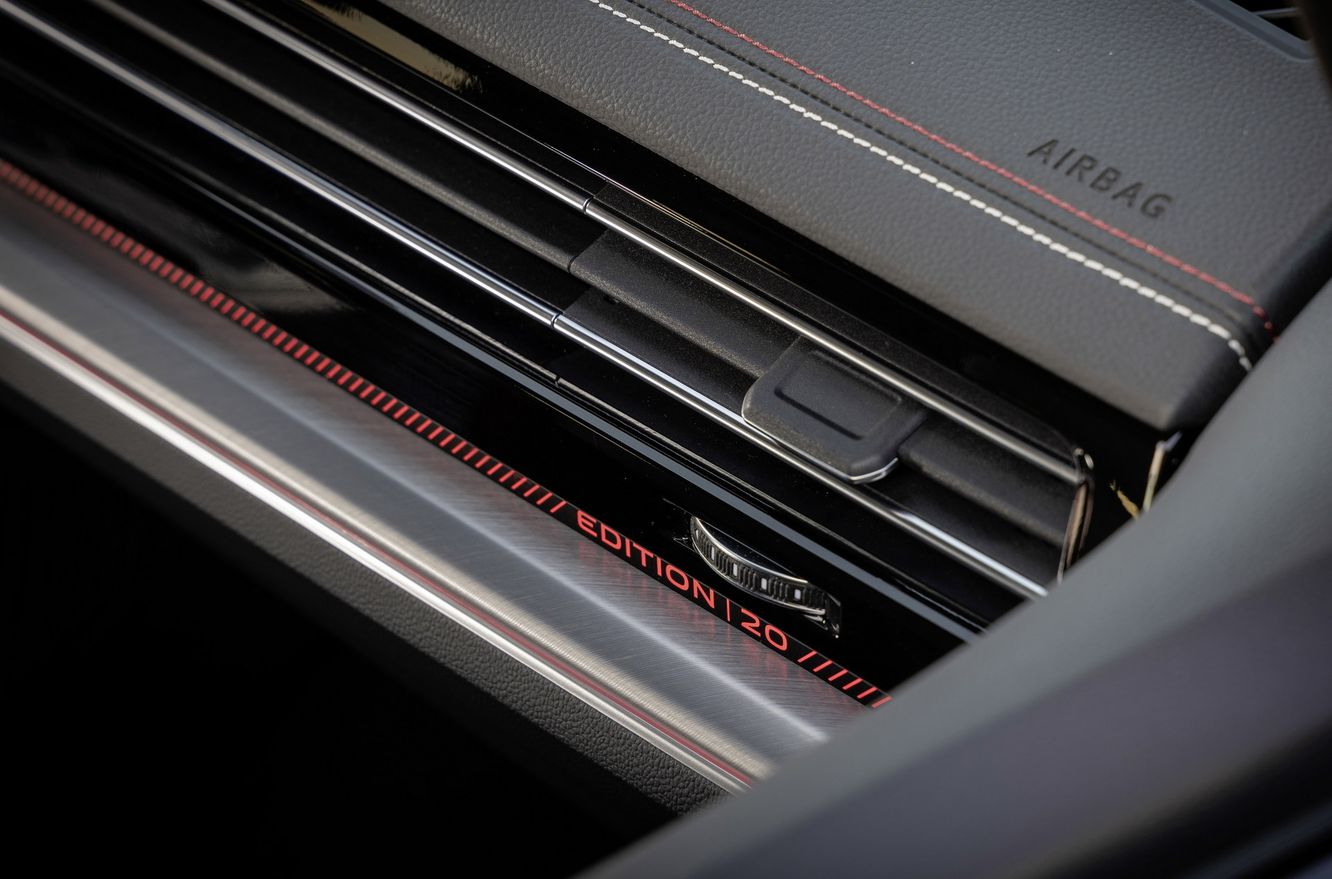 New VW Touareg Edition 20 Celebrates The Nameplate’s 20th Birthday