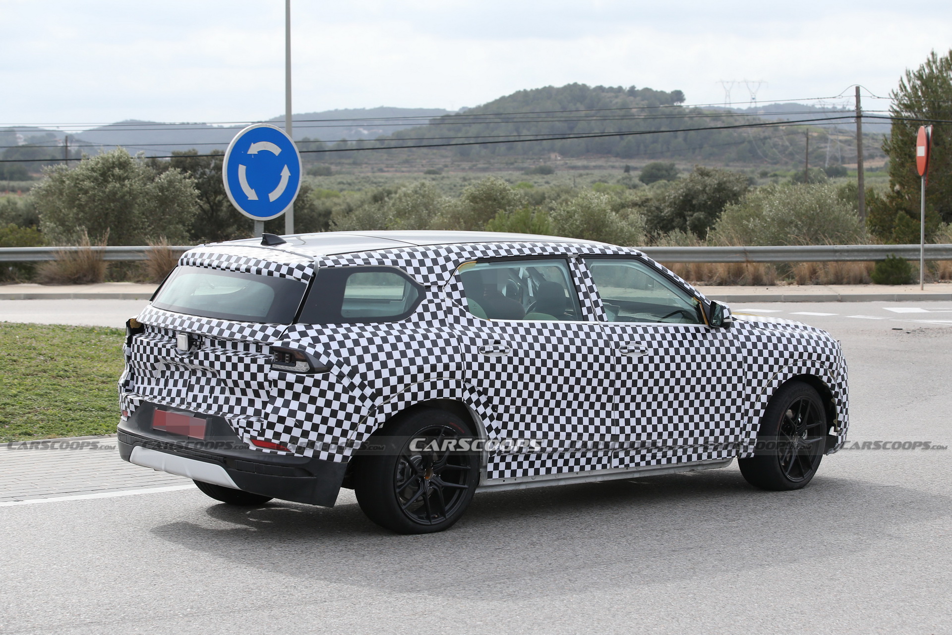 VinFast Is Testing A Rather Odd-Looking VF 9 In Europe