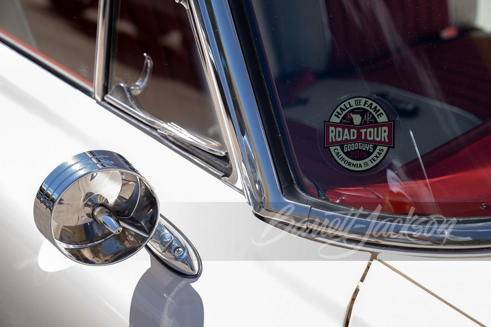 We’ll Keep This Restomod 1961 Ford Starliner’s Speedy Secret If You Will