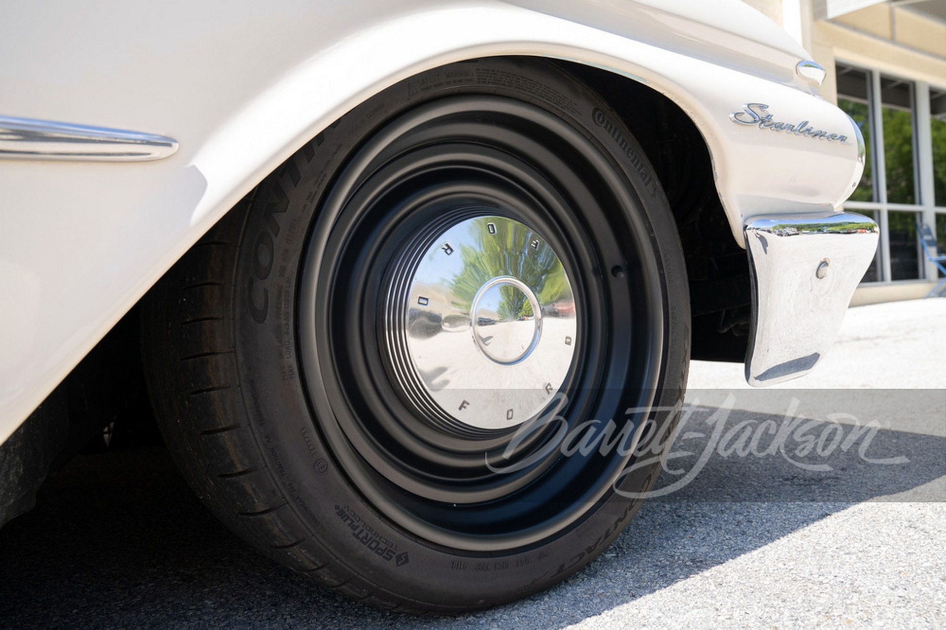 We’ll Keep This Restomod 1961 Ford Starliner’s Speedy Secret If You Will