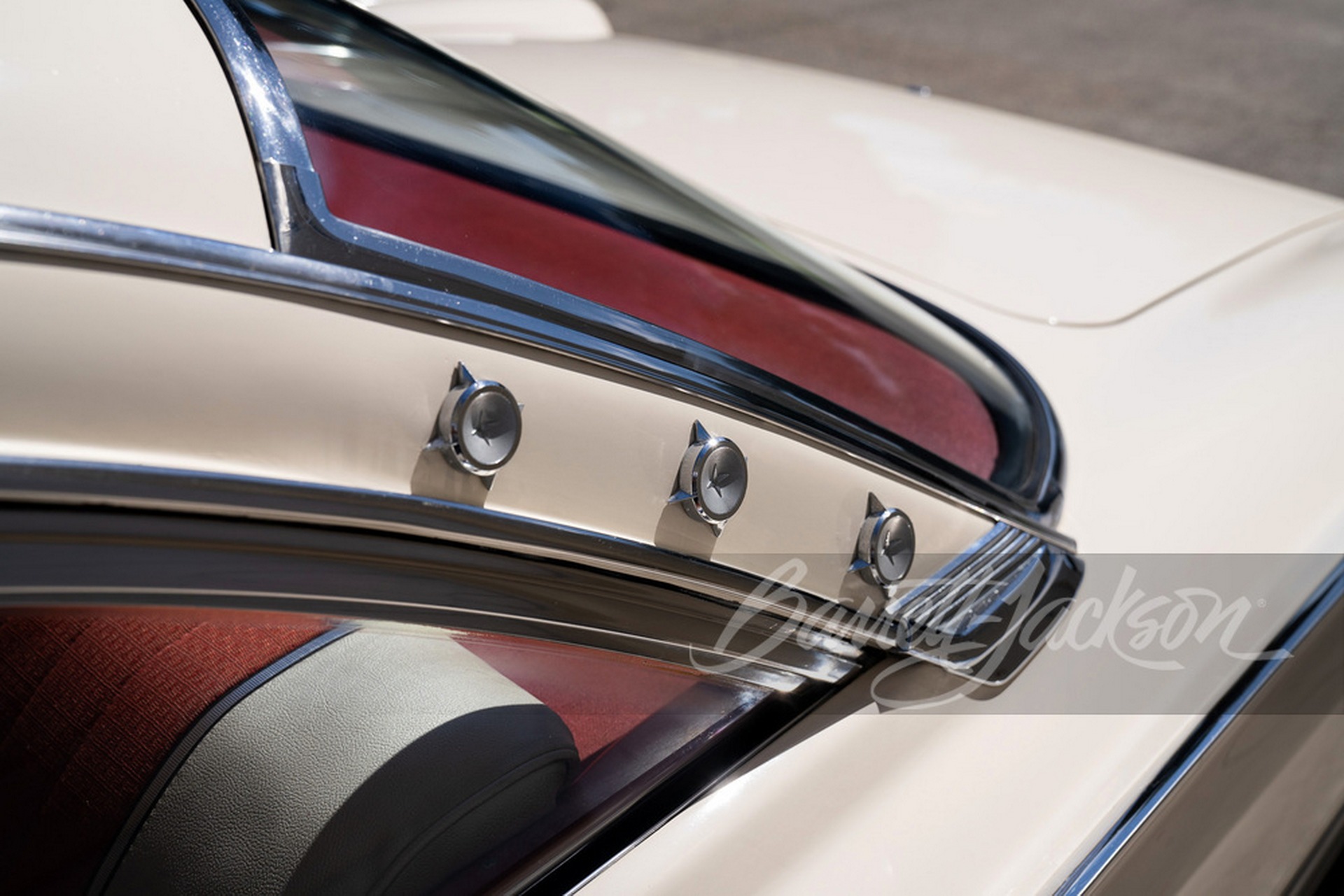 We’ll Keep This Restomod 1961 Ford Starliner’s Speedy Secret If You Will