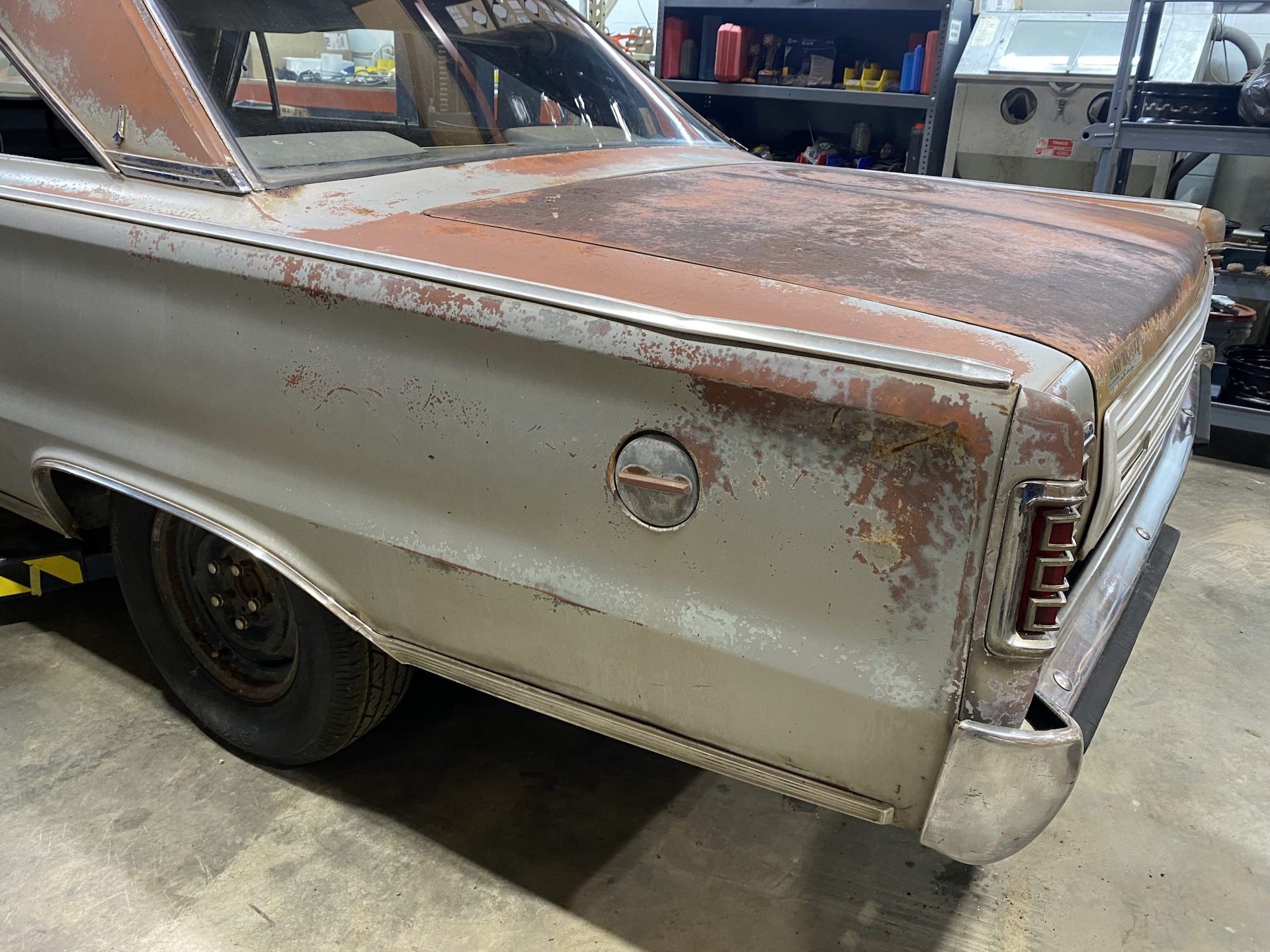 Ratty Plymouth 426 Hemi Satellite Is A Masterclass In Stealthy