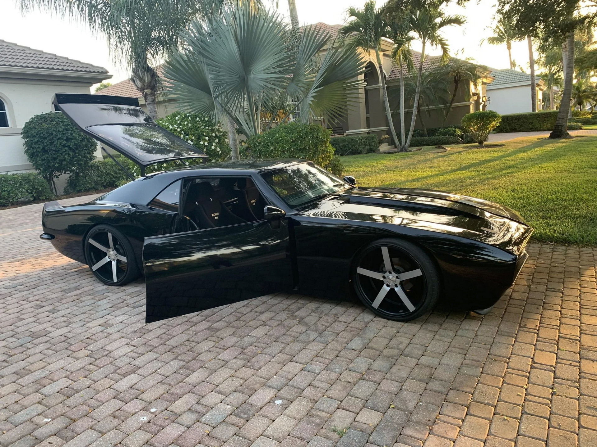 Mid-Engine Classic ’68 Camaro Might Be The Wildest Super-Muscle-Car You’ve Ever Seen