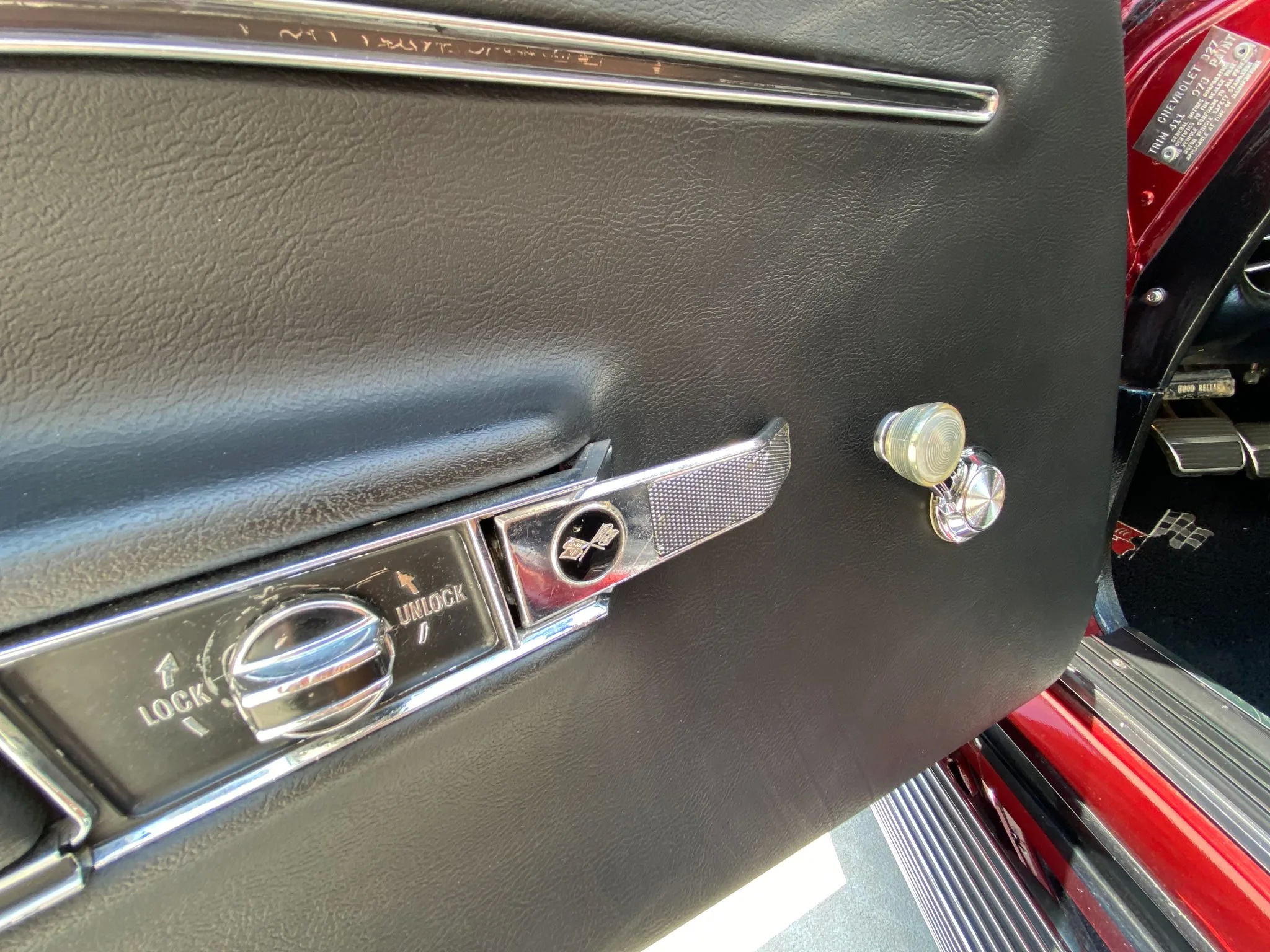 Get A Load Of This 1968 Corvette SportWagon With A 572 Big Block V8