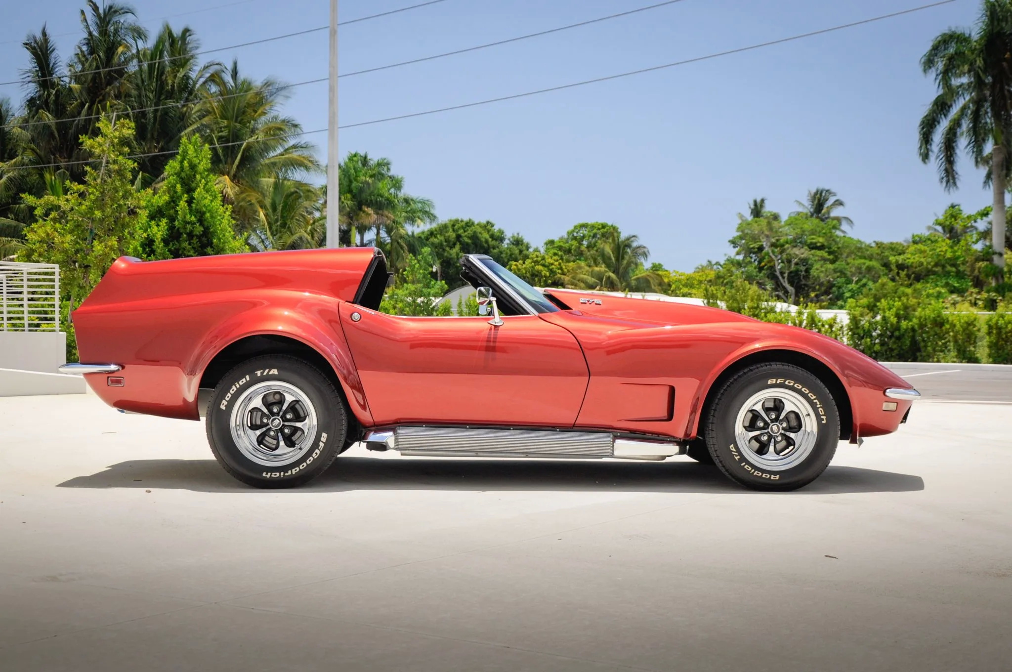 Get A Load Of This 1968 Corvette SportWagon With A 572 Big Block V8