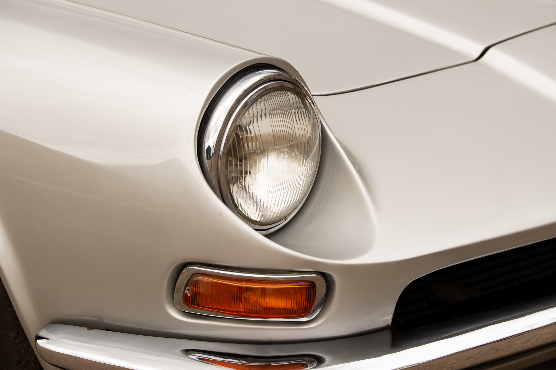 The AC 428 Was A Shelby Cobra In A Fancy Italian Suit