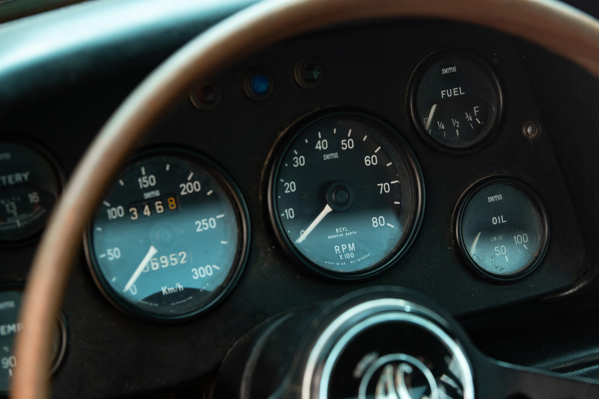 The AC 428 Was A Shelby Cobra In A Fancy Italian Suit